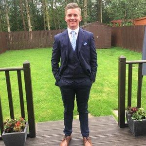 Meet your Posher, Liam